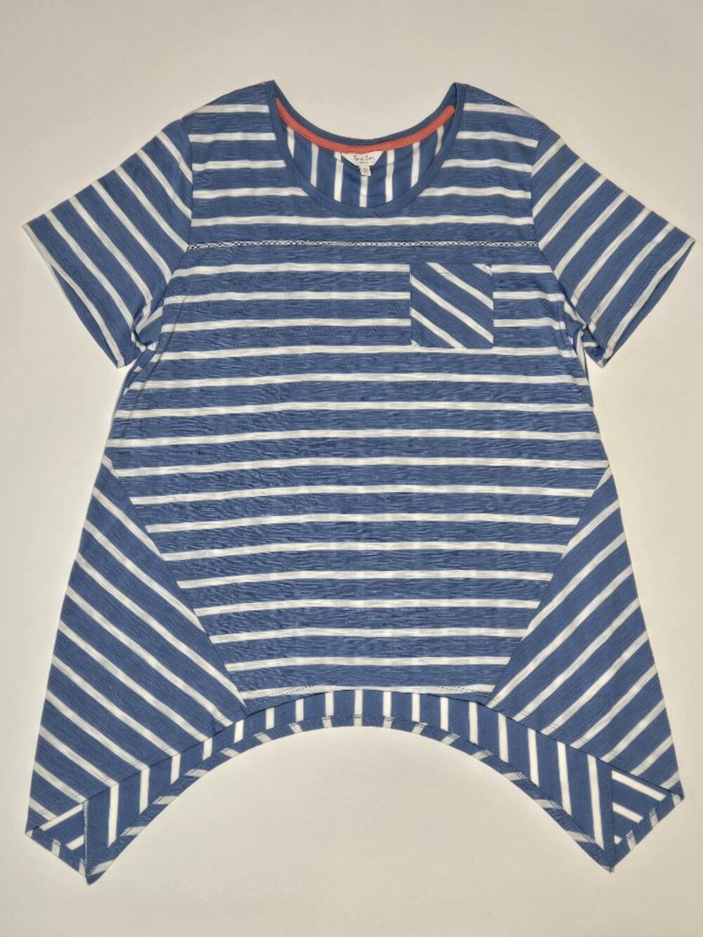 Coral Bay Women's Blouse Top Size 1X Blue White Striped Sharkbite Hem Pocket